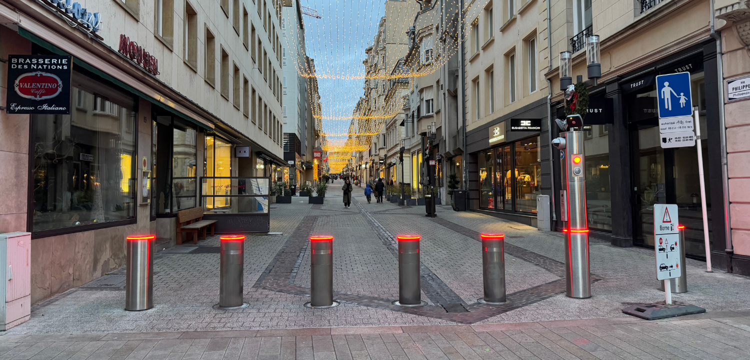 Ueberfahrschutz_Slider_1 Hochfahrbare Barriere - AGSEC Sicherheitsdienst